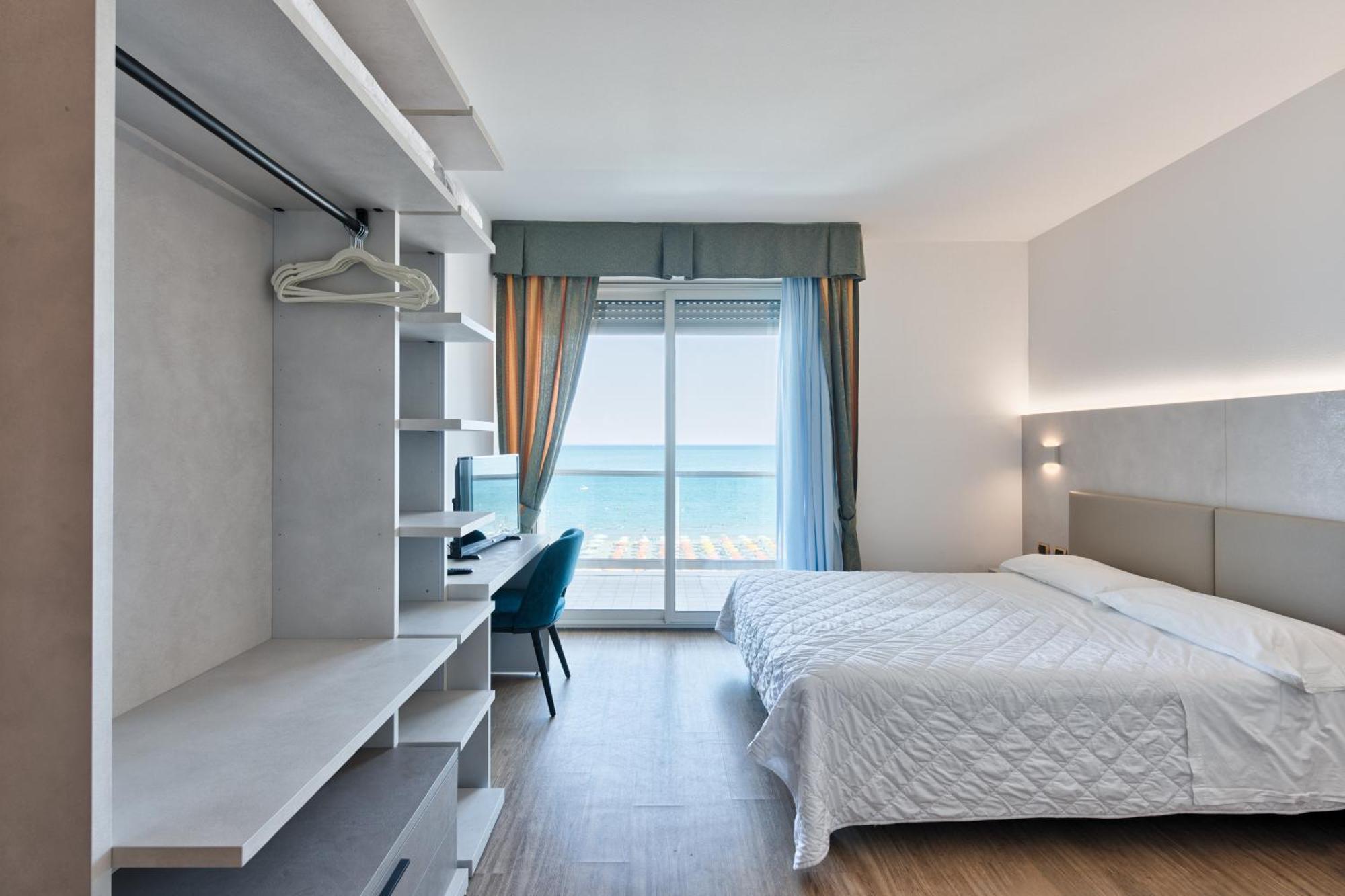 Hotel Columbus Lignano Sabbiadoro Eksteriør billede